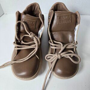 AK.Niv Fashion Shoe, Size 39 (5 1/2)